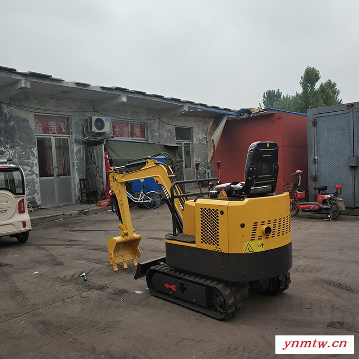 小型工程用挖掘机 多功能微型挖掘机 液压市政用小型挖掘机型号图1