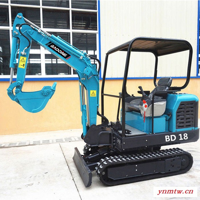 微型挖掘机_宝鼎微型挖掘机价格 微型挖掘机图2