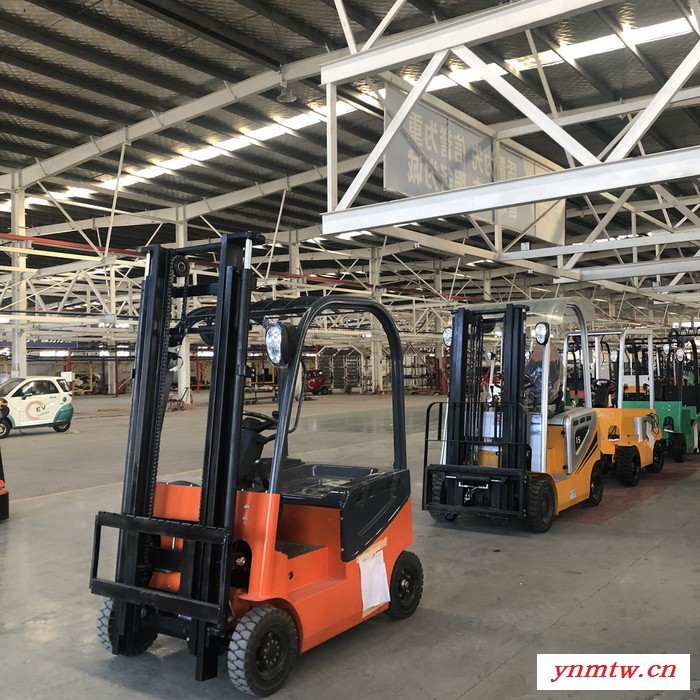 电动叉车电动叉车 潍坊电动装卸叉车|四驱多功能2吨电动叉车|电动叉车 电动叉车