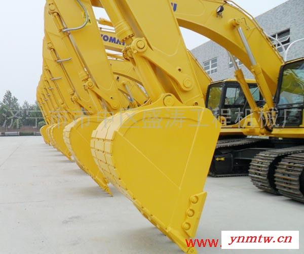 供应**Komatsu。**挖掘机配件图2