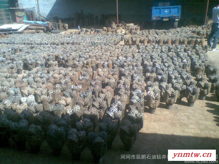 供应二手旧牙轮钻头齐全牙轮钻头,钻采配件图2