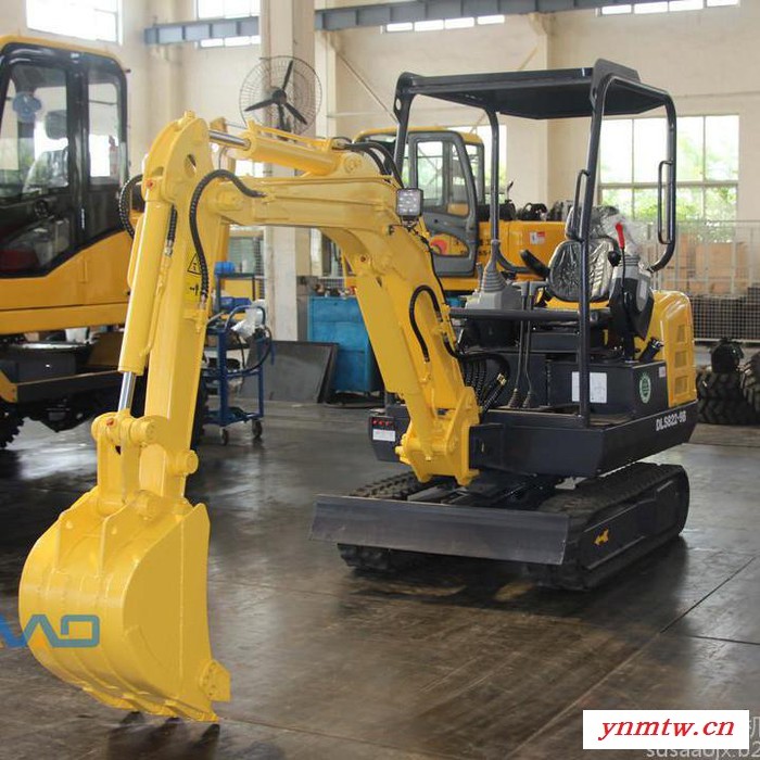 小型挖掘机 微型挖掘机 农用小型挖掘机 国产小型挖掘机 微型小挖掘机图1