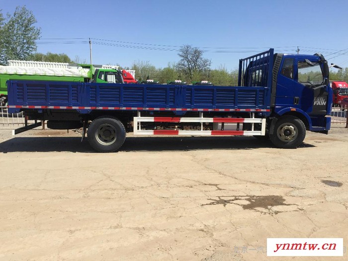一汽解放J6L6.8米载货车 优惠促销  车价优惠一万 解放卡车图2