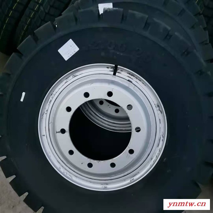 1200-20实心胎 货车轮胎 卡车轮胎 实心轮胎 1200R20矿山轮胎图7