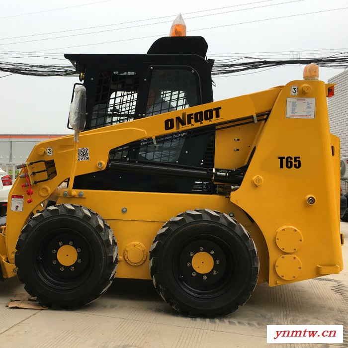 厂家 苏州昂弗特  T65型滑移装载机 推土车图8