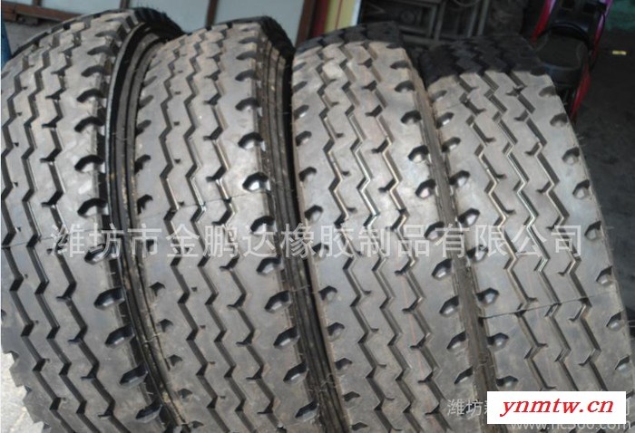 汽车轮胎12.00R20 载重卡车胎 钢丝胎 公路顺花 带内