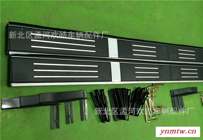 刀锋一代踏板皮卡车踏板通用支架 **4S店图2