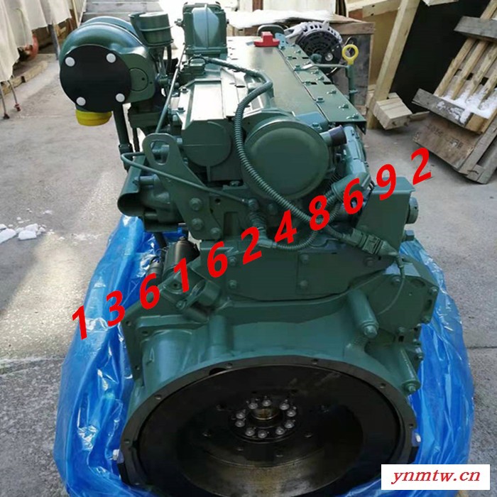 挖掘机用沃尔沃D7DEFE2柴油机总成图1