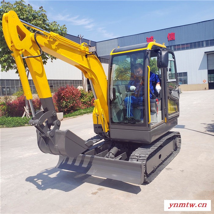 中路 35型挖掘机 小型挖掘机 挖掘机厂家 面议图2
