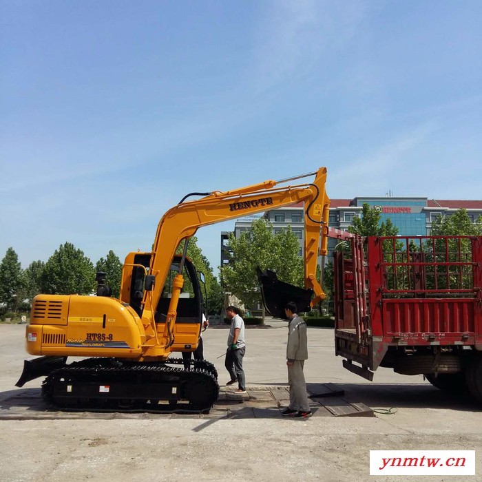 供应恒特HTL135-8小型轮胎挖掘机 小型挖掘机 价格优惠图1