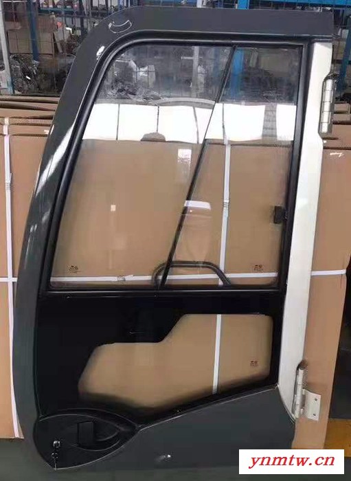 现货供应 各种挖掘机驾驶室车门 挖掘机驾驶室图5