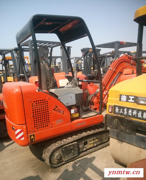 园林绿化小挖掘机、微型挖掘机图片型号有13/18/20/25
