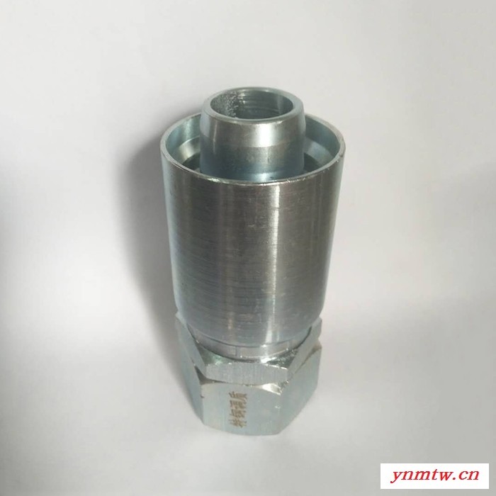 康城挖掘机专用接头，批发接头，品质好图1
