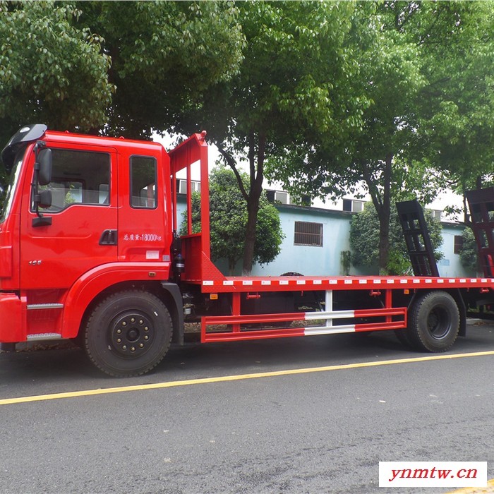 国六后八轮柳汽乘龙120挖机钩机拖车　挖机板推土机运输车图2