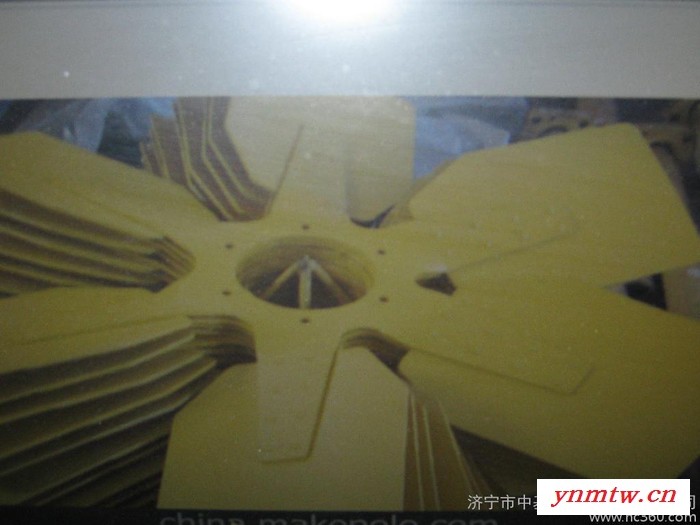 供应山推配件SD系列推土机风扇图3