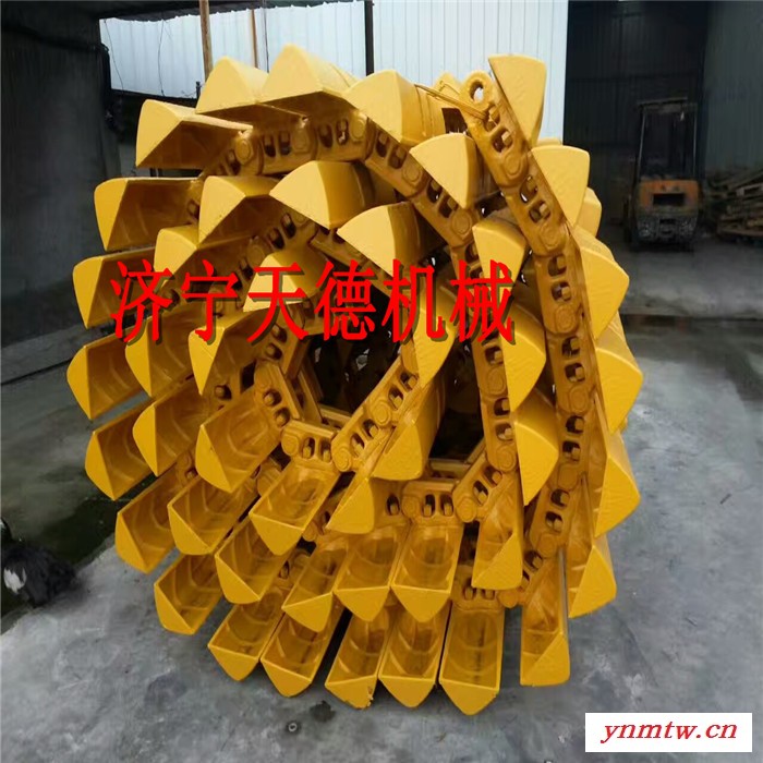 特价供应山推推土机湿地履带总成图2