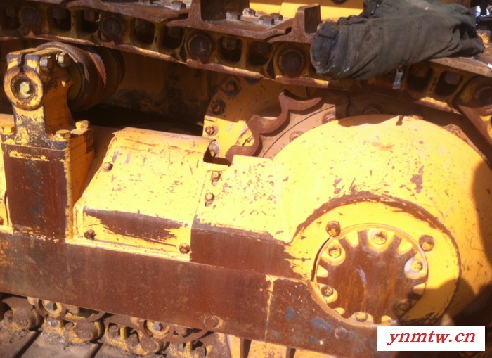 宣化 T140-1 推土机