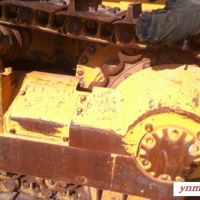宣化 T140-1 推土机