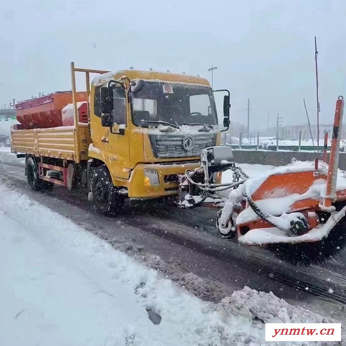 装载机扫雪滚刷 路面除雪扫地装载机图4