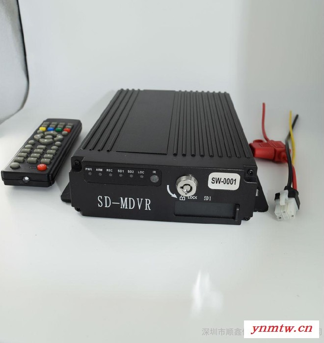 大巴车专用SD卡车载DVR图2