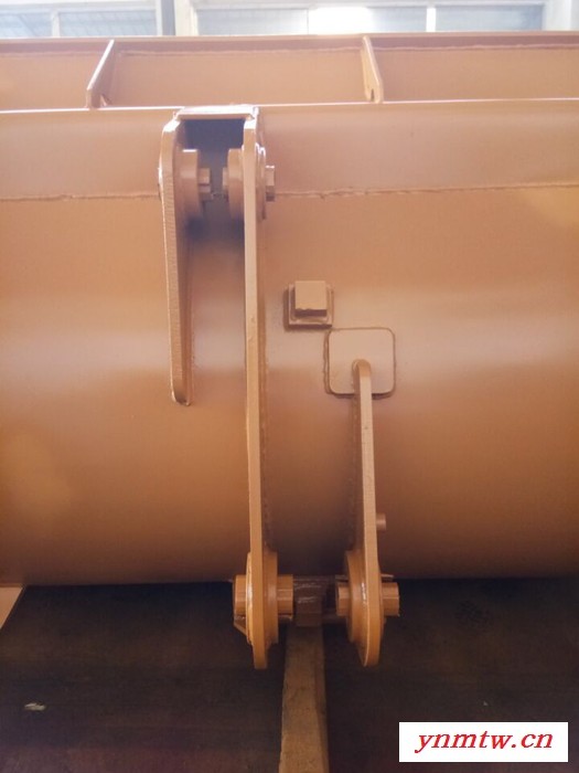 厦工配件 厦工装载机配件 厦工压路机配件 平地机配件 叉车配件 厦工50用厦工50用 XG951H铲斗图2