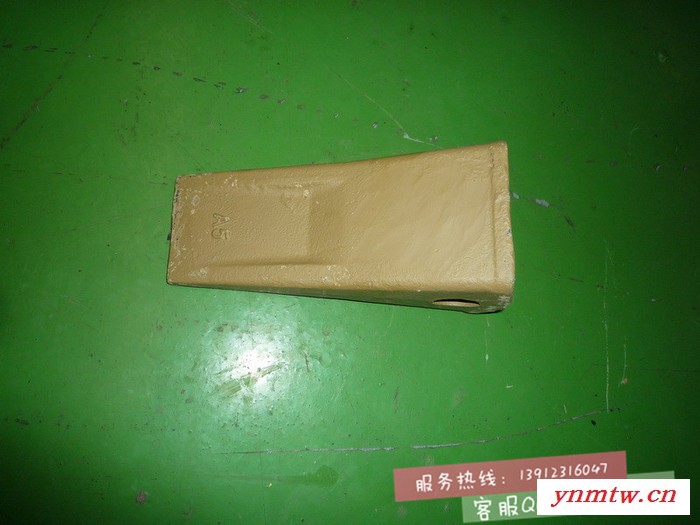 国机重工装载机压路机挖掘机平地机配件 斗齿图1