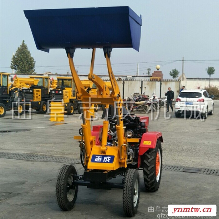 农用柴油动力小铲车 养殖场拉料运输装载机 四驱装载小铲车图2