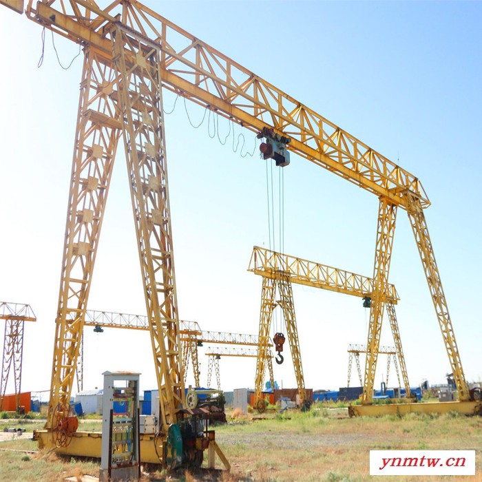 起重机厂家出售龙门吊  L型门式起重机 型号齐全价格优惠图1