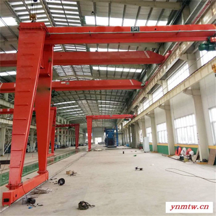 厂家供应 BMH半门式起重机 室内户外门式起重机 规格全质量保障图2