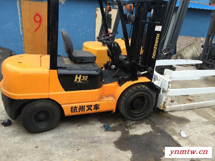 供应聊城市二手抱夹叉车圆抱叉车，临清市二手抱夹叉车圆抱叉车出售图3