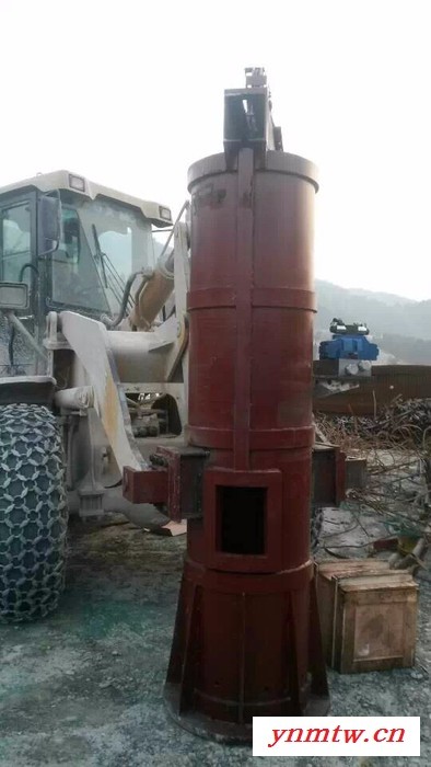 重庆丰岩机械直销冲击压路机 挖掘机改装强夯机 工程机械设备图1
