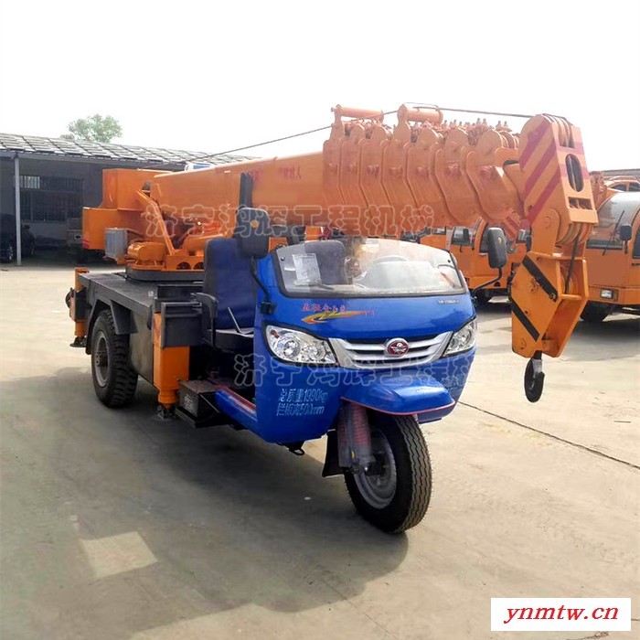 加装后伸缩配置三轮吊车 5吨农用起重机 高低速卷扬机小型吊车图5
