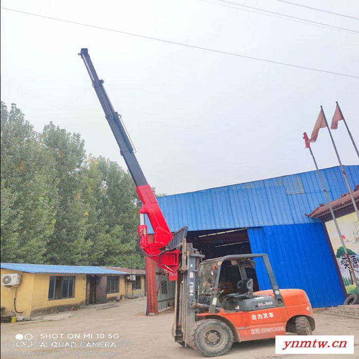 全型号叉车自臂吊 液压叉车飞臂吊 9.2米加重版型叉车起重吊臂图4