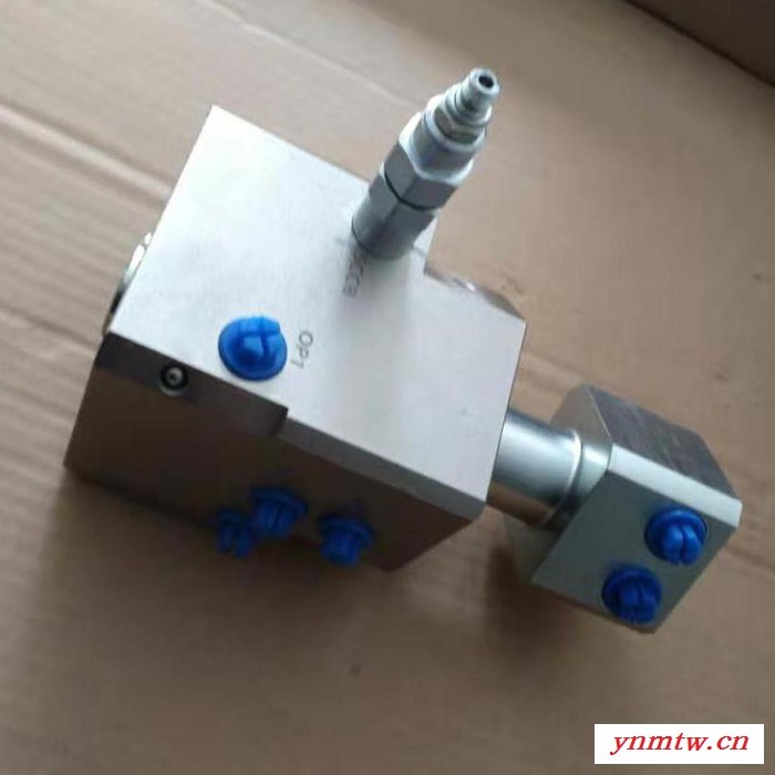 叉车属具嘉亿通旋转推出器 叉车旋转推出器 旋转叉车属具袋装托盘翻转推出器图2