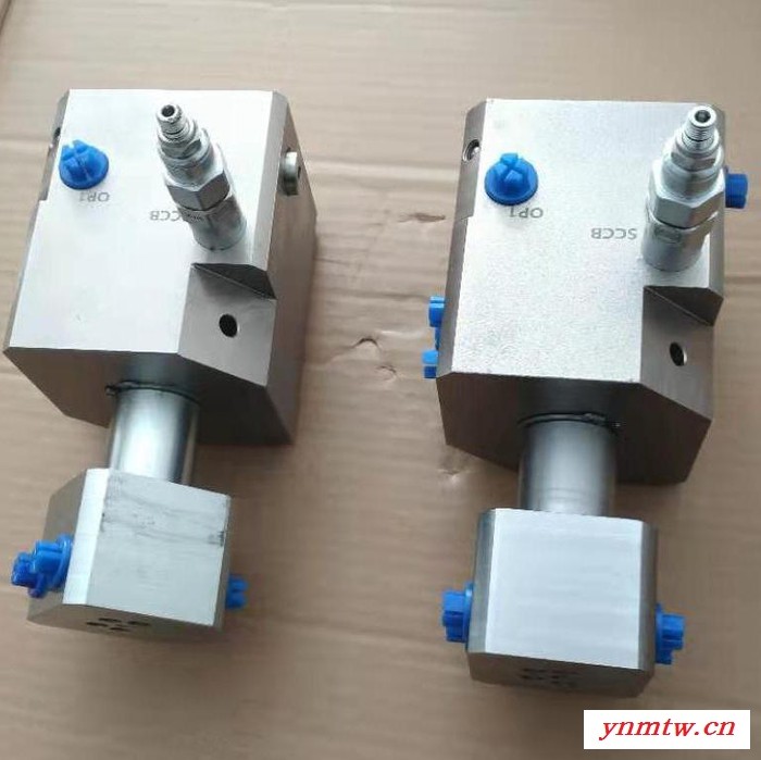 叉车属具嘉亿通旋转推出器 叉车旋转推出器 旋转叉车属具袋装托盘翻转推出器图4