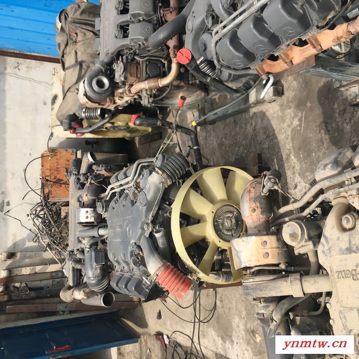 三一起重机 奔驰活塞组件型号OM502LA原车配件