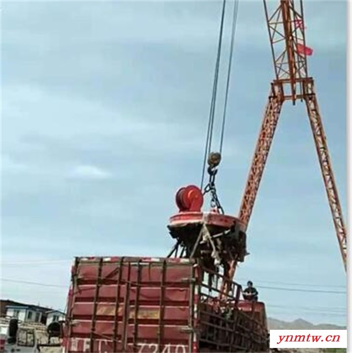 叉车起重电磁铁 MW5-100L/1叉车吸盘 吸盘式电磁铁鑫运研发制造图2