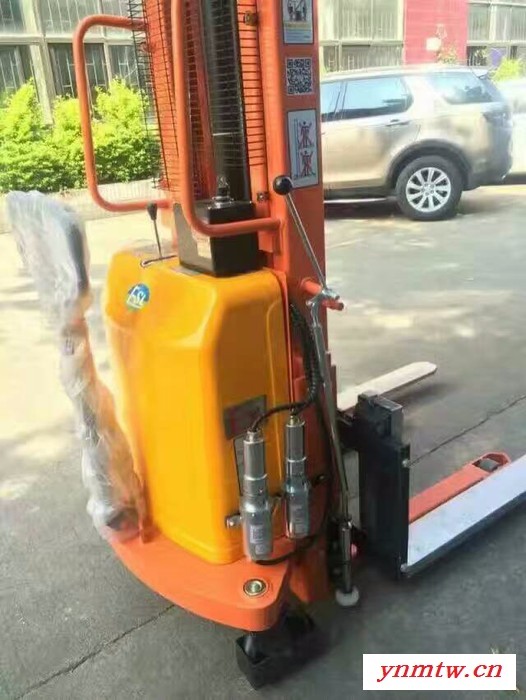 鑫力XLSD 电动堆高车　电瓶托盘搬运叉车价格　云浮电动叉车图3