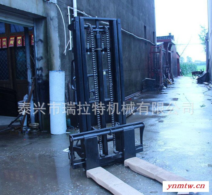 堆高装载重卸电瓶叉车 1.5吨升高2.5米插电式半电动堆高车 220V图2