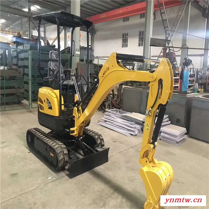 中路 18型挖掘机 小型挖掘机 挖掘机厂家 面议图1