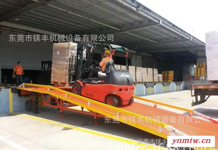 5吨叉车装卸货平台，装卸货平台生产图2