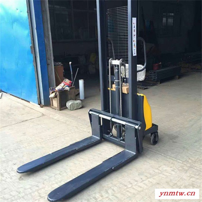 程煤电动叉车 自动堆高机 1.5吨手动液压堆高车图3
