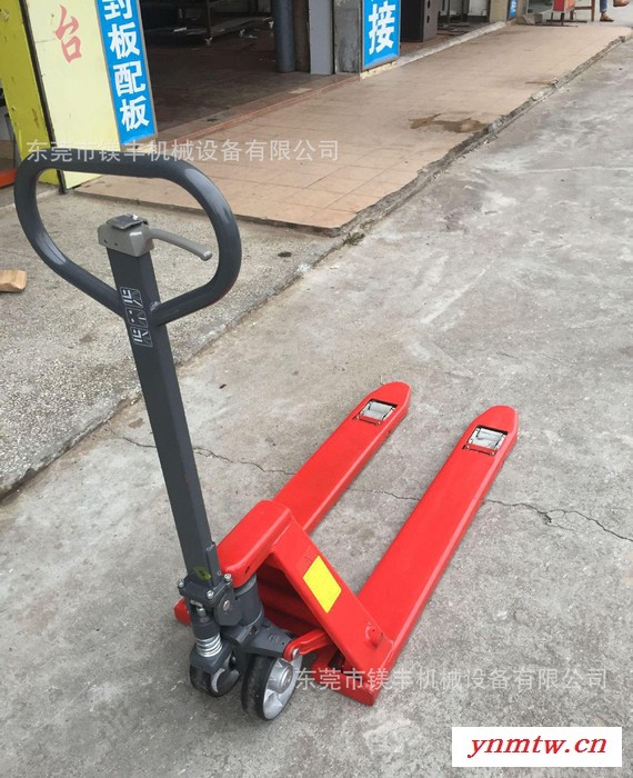 奥津牌货叉超低放35mm51mm液压托盘搬运车 地牛 手动叉车 油压车图2