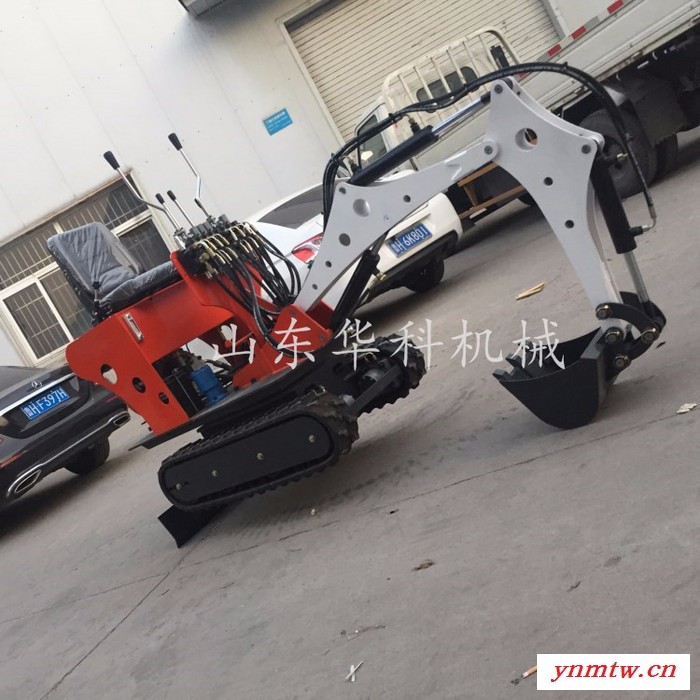 华科 农用挖掘机 小型挖掘机 **0.6吨