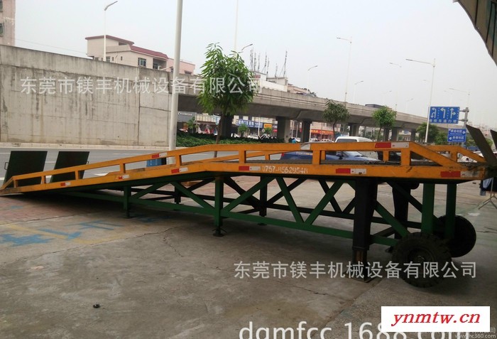 广州哪里有移动装车平台卖 旧的叉车上货登车桥 回收图1