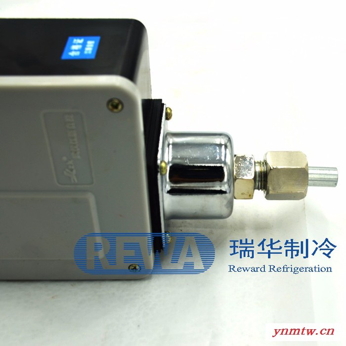 CWK-11压差控制器武汉江新制冷系统氨泵自动供液差压控制器图1
