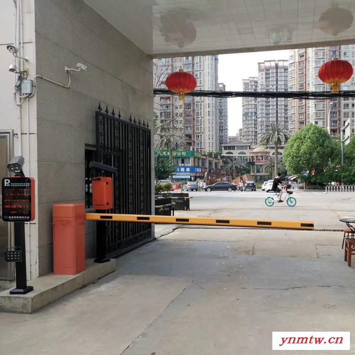 德州出入口控制停车场道闸杆自动收费系统小区车牌识别起落杆安装厂家图4