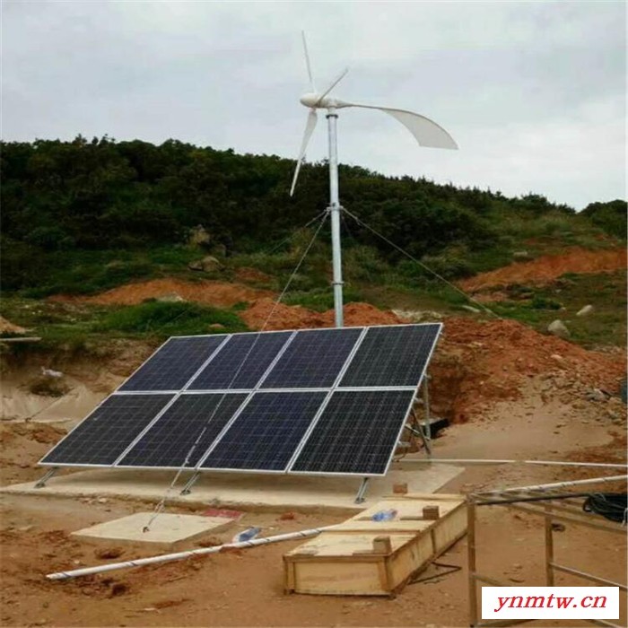 蓝润10KW 风力发电机 小型风力发电系统 三相交流同步发电机 正弦波逆变器 全自动控制器 增强玻璃钢风叶