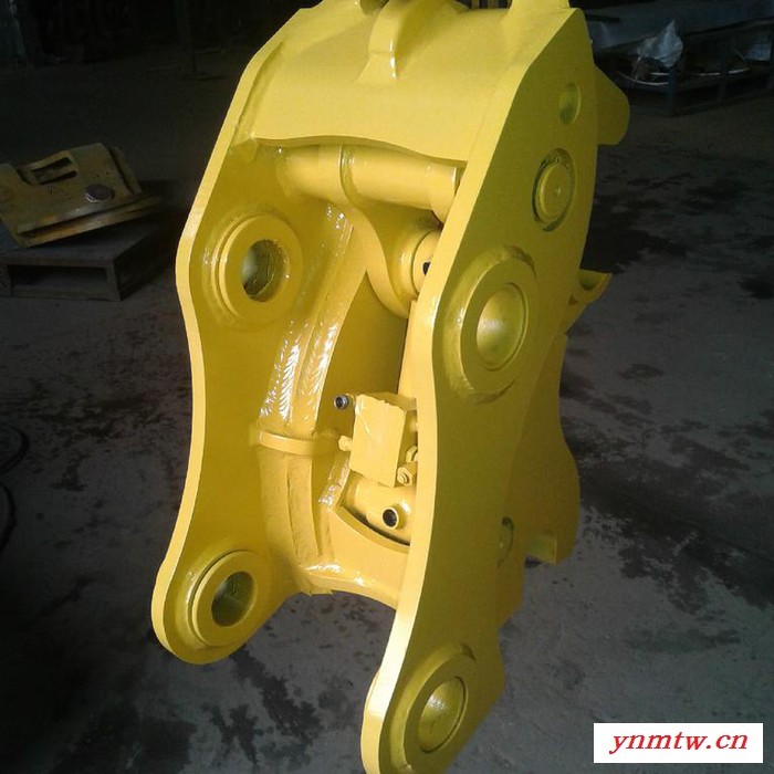 济宁邦力KJ265型挖机快换接头 快速联接挖斗破碎锤等 仅用60秒一人操作 挖机可快速更换工作装置 省时间省力 赚钱机器图6