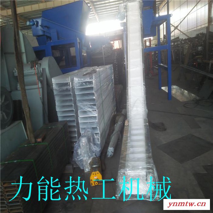 宁津力能专业生产皮带输送机、网带提升机 、 耐高温封闭式输送机。图3
